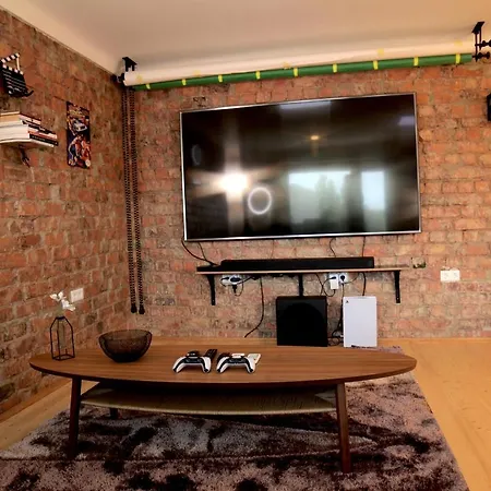 Mini Cinema & Movie With Ps5 Apartmán Riga