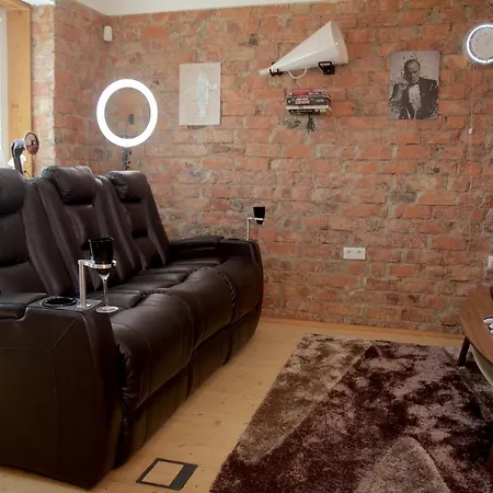 アパート Mini Cinema & Movie With Ps5 リガ