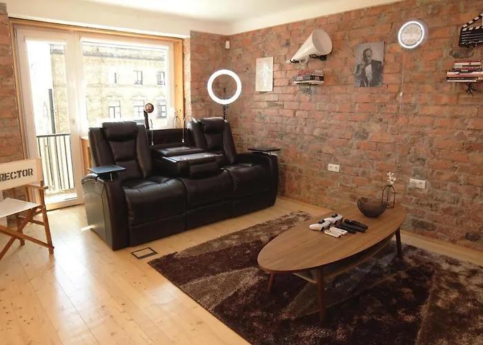 Mini Cinema & Movie With Ps5 Apartment *