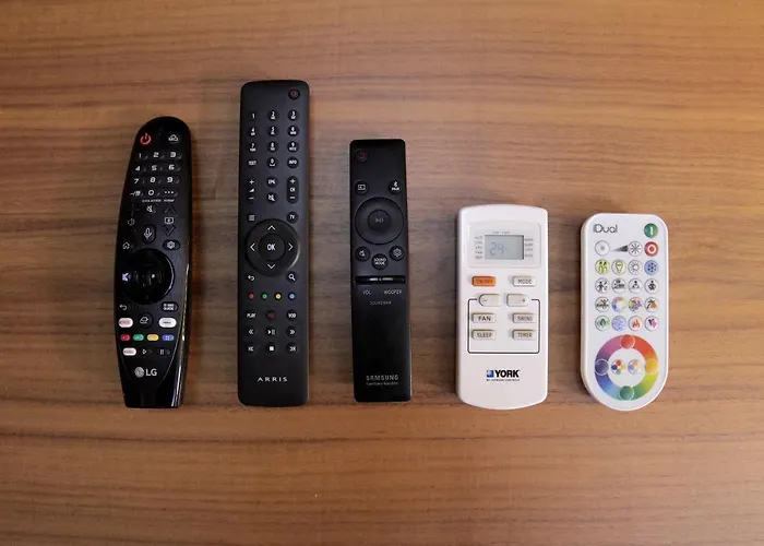 Mini Cinema & Movie With Ps5 Apartment